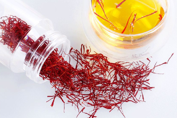 藏紅花可以泡幾次水 藏紅花泡多久就不能喝了 藏紅花可以泡幾次水 藏紅花泡多久就不能喝了