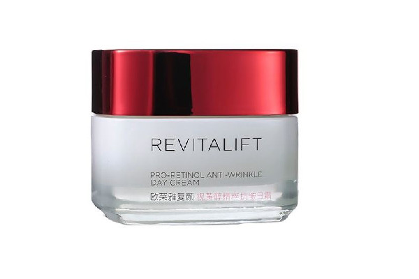 歐萊雅視黃醇日霜好用嗎 歐萊雅視黃醇日霜可以涂法令紋嗎 歐萊雅視黃醇日霜好用嗎 歐萊雅視黃醇日霜可以涂法令紋嗎