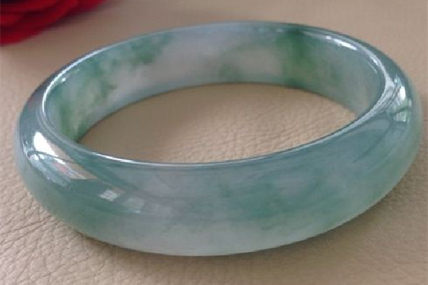 芙蓉種翡翠屬于什么檔次 芙蓉種翡翠多少錢(qián) 芙蓉種翡翠屬于什么檔次 芙蓉種翡翠多少錢(qián)