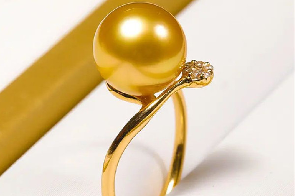 18k金和黃金的區(qū)別 18k金是真黃金嗎 18k金和黃金的區(qū)別 18k金是真黃金嗎