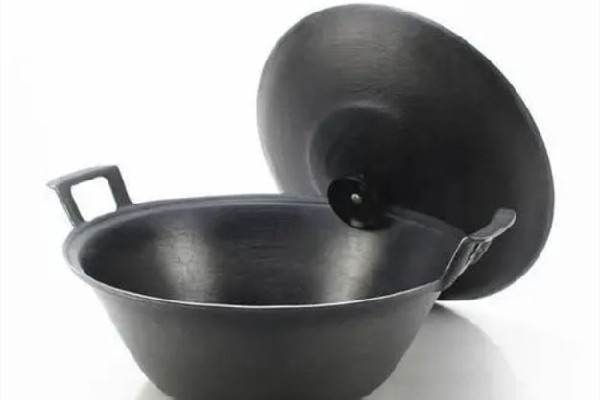 鑄鐵鍋的正確開(kāi)鍋方法 鑄鐵鍋開(kāi)鍋用什么油最好 鑄鐵鍋的正確開(kāi)鍋方法 鑄鐵鍋開(kāi)鍋用什么油最好