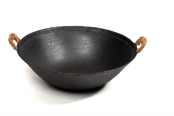 鑄鐵鍋的涂層掉了還能用嗎 鑄鐵鍋可以用多少年 鑄鐵鍋的涂層掉了還能用嗎 鑄鐵鍋可以用多少年