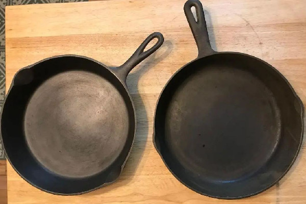 鑄鐵鍋的正確開(kāi)鍋方法 鑄鐵鍋開(kāi)鍋用什么油最好 鑄鐵鍋的正確開(kāi)鍋方法 鑄鐵鍋開(kāi)鍋用什么油最好