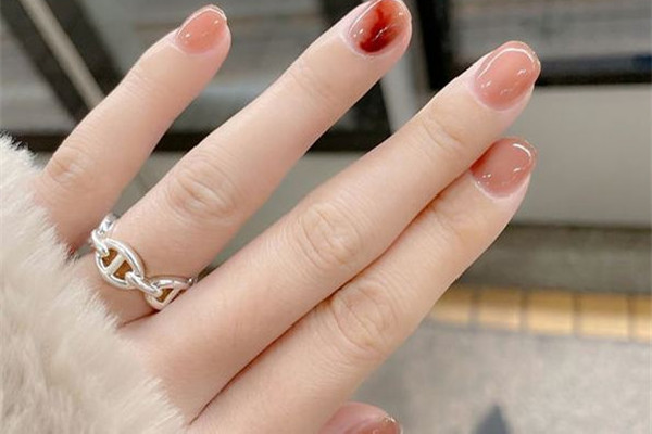 美甲建構有氣泡怎么處理 美甲建構怎么做 美甲建構有氣泡怎么處理 美甲建構怎么做