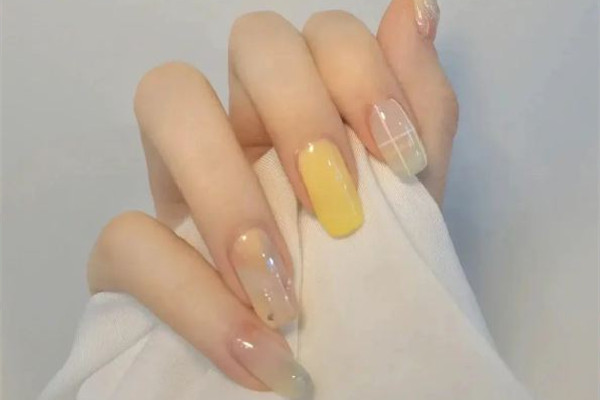 甲油膠縮膠是質(zhì)量問題嗎 甲油膠買什么牌子好 甲油膠縮膠是質(zhì)量問題嗎 甲油膠買什么牌子好