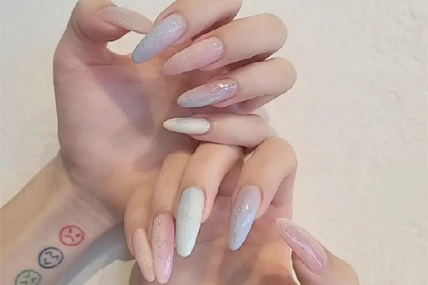 美甲建構(gòu)是什么意思 美甲建構(gòu)有什么好處 美甲建構(gòu)是什么意思 美甲建構(gòu)有什么好處