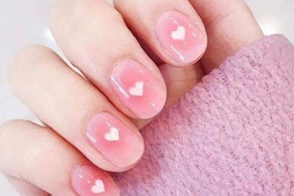 甲油膠的保質期是多長時間 甲油膠放了三年還能用嗎 甲油膠的保質期是多長時間 甲油膠放了三年還能用嗎