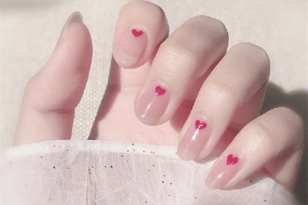 美甲建構(gòu)用什么膠 美甲建構(gòu)可以用什么膠代替 美甲建構(gòu)用什么膠 美甲建構(gòu)可以用什么膠代替