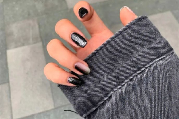 美甲建構(gòu)會(huì)不會(huì)很厚 美甲建構(gòu)要加錢嗎 美甲建構(gòu)會(huì)不會(huì)很厚 美甲建構(gòu)要加錢嗎