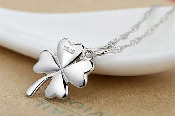 925銀和999銀區(qū)別 925銀和足銀區(qū)別 925銀和999銀區(qū)別 925銀和足銀區(qū)別