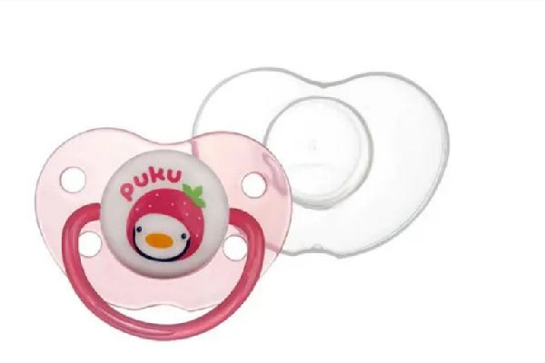 奶嘴一定要和奶瓶配套嗎 奶嘴可以吃著睡覺嗎 奶嘴一定要和奶瓶配套嗎 奶嘴可以吃著睡覺嗎