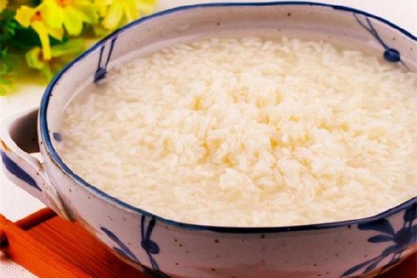 糯米酒要煮開(kāi)喝嗎 糯米酒釀好后怎么保存 糯米酒要煮開(kāi)喝嗎 糯米酒釀好后怎么保存