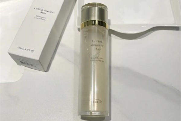 精華水有泡泡是怎么回事 精華水為什么會(huì)搓出泡沫 精華水有泡泡是怎么回事 精華水為什么會(huì)搓出泡沫