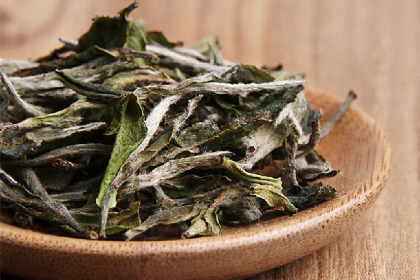 白牡丹茶用多少度水泡 白牡丹茶用什么茶具 白牡丹茶用多少度水泡 白牡丹茶用什么茶具