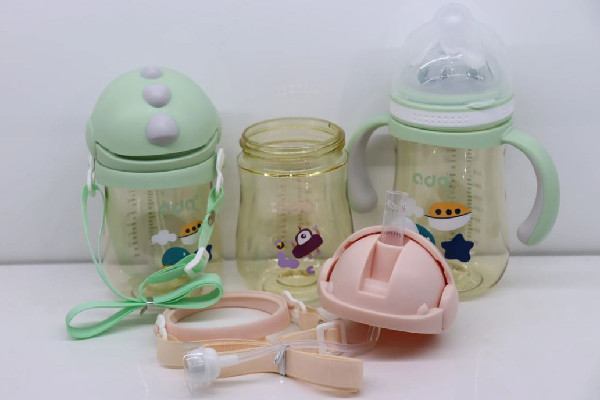 奶瓶吸不出來奶是怎么回事 奶嘴怎么煮沸消毒 奶瓶吸不出來奶是怎么回事 奶嘴怎么煮沸消毒