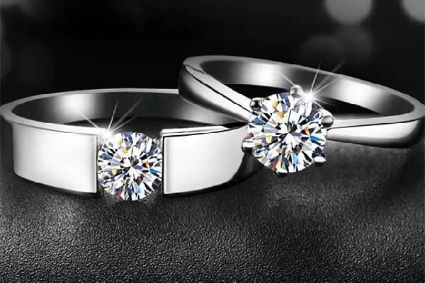 白金戒指會氧化嗎 白金戒指發(fā)黑了怎么辦 白金戒指會氧化嗎 白金戒指發(fā)黑了怎么辦