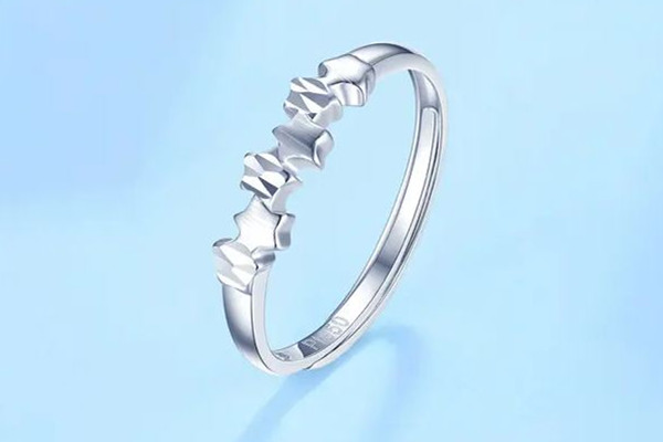 白金戒指多少錢一個 白金戒指是按克賣嗎 白金戒指多少錢一個 白金戒指是按克賣嗎