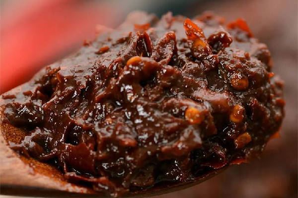 豆瓣醬可以直接拌面吃嗎 豆瓣醬可以做炸醬面的醬嗎 豆瓣醬可以直接拌面吃嗎 豆瓣醬可以做炸醬面的醬嗎