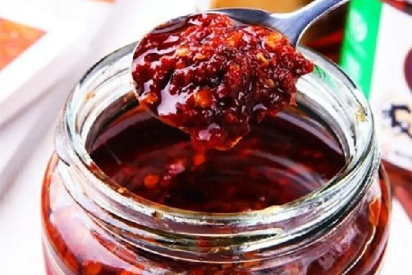 豆瓣醬要先炒嗎 豆瓣醬為什么要炒出紅油 豆瓣醬要先炒嗎 豆瓣醬為什么要炒出紅油
