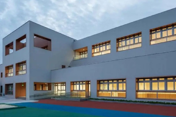 建議第三孩從幼兒園到高中免費教育 幼兒園學(xué)費為什么這么高 建議第三孩從幼兒園到高中免費教育 幼兒園學(xué)費為什么這么高