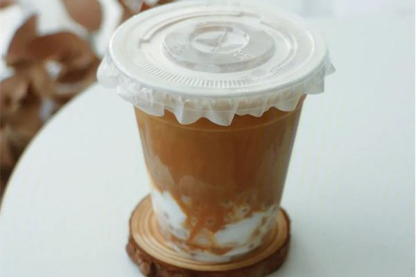 生椰拿鐵是苦的還是甜的 生椰拿鐵什么味道 生椰拿鐵是苦的還是甜的 生椰拿鐵什么味道