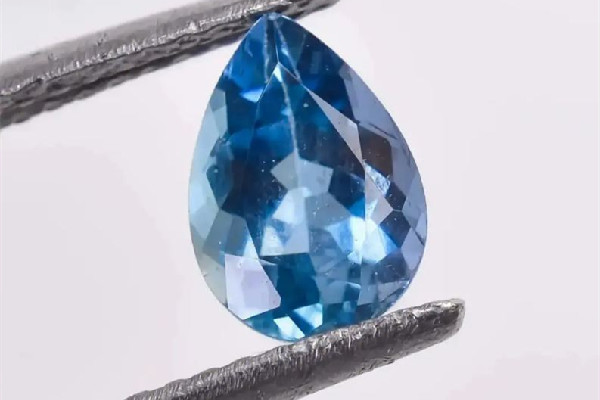 海藍寶石值錢嗎 海藍寶石多少錢一克拉 海藍寶石值錢嗎 海藍寶石多少錢一克拉