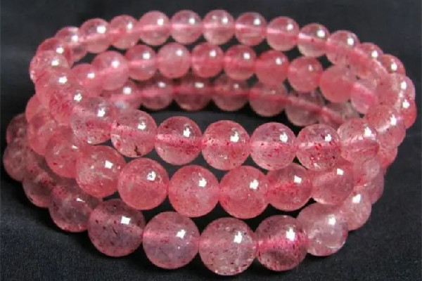 草莓晶是天然水晶嗎 草莓晶怎么辨別真假 草莓晶是天然水晶嗎 草莓晶怎么辨別真假