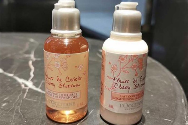 歐舒丹身體乳怎么鑒別真假 歐舒丹身體乳有盒子包裝嗎 歐舒丹身體乳怎么鑒別真假 歐舒丹身體乳有盒子包裝嗎