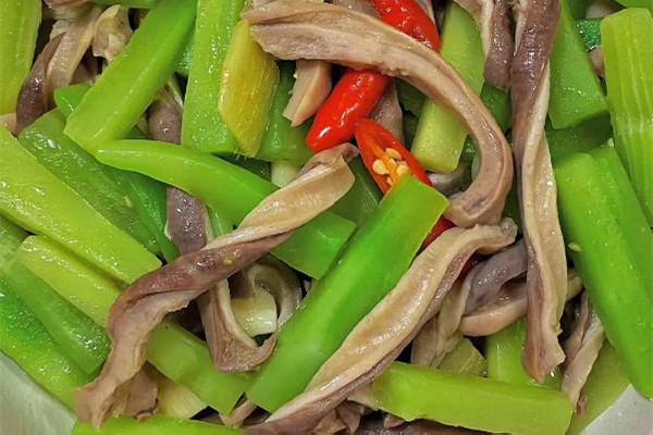 豬肚有味道怎么去除 豬肚有味道是不新鮮嗎 豬肚有味道怎么去除 豬肚有味道是不新鮮嗎