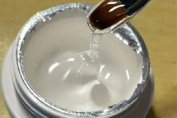 美甲延長膠要烤多久 美甲延長膠要擦浮膠嗎