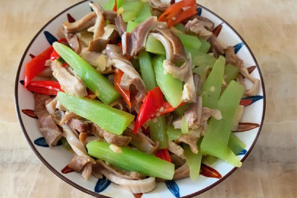 豬肚有味道怎么去除 豬肚有味道是不新鮮嗎 豬肚有味道怎么去除 豬肚有味道是不新鮮嗎