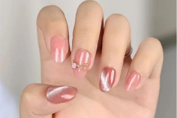 貓眼膠會(huì)過期嗎 貓眼膠放久了好用嗎 貓眼膠會(huì)過期嗎 貓眼膠放久了好用嗎