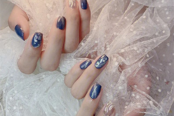 貓眼膠會(huì)過期嗎 貓眼膠放久了好用嗎 貓眼膠會(huì)過期嗎 貓眼膠放久了好用嗎