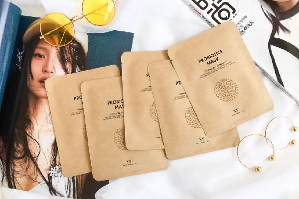 貼片面膜和涂抹面膜哪個(gè)效果好 貼片面膜和涂抹面膜可以一起用嗎 貼片面膜和涂抹面膜哪個(gè)效果好 貼片面膜和涂抹面膜可以一起用嗎