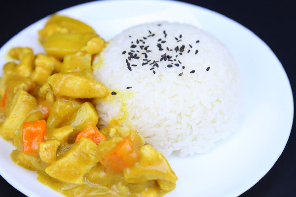 咖喱塊什么時(shí)候放合適 咖喱塊放多少合適 咖喱塊什么時(shí)候放合適 咖喱塊放多少合適