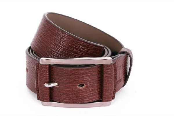 牛皮皮帶好還是鱷魚皮帶好 牛皮皮帶怎么保養(yǎng) 牛皮皮帶好還是鱷魚皮帶好 牛皮皮帶怎么保養(yǎng)