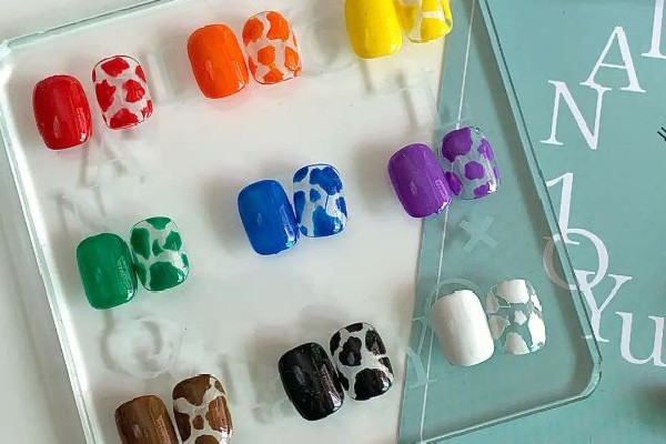 彩繪膠有點稠怎么辦 彩繪膠怎么稀釋 彩繪膠有點稠怎么辦 彩繪膠怎么稀釋