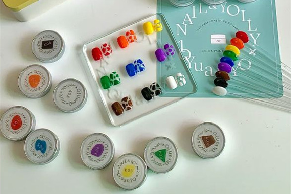 彩繪膠有點稠怎么辦 彩繪膠怎么稀釋 彩繪膠有點稠怎么辦 彩繪膠怎么稀釋