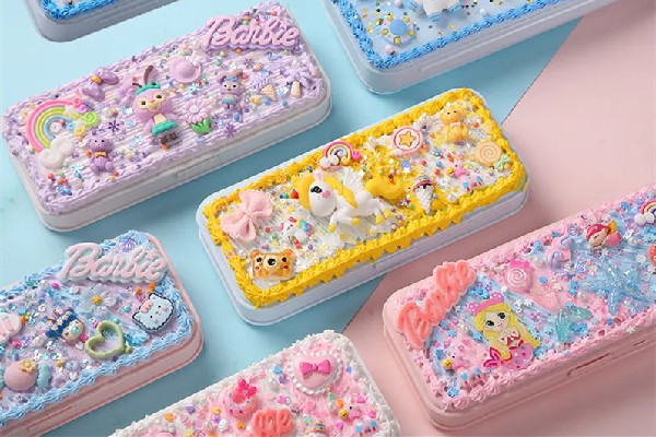 奶油膠的使用方法 奶油膠要擠多厚 奶油膠的使用方法 奶油膠要擠多厚