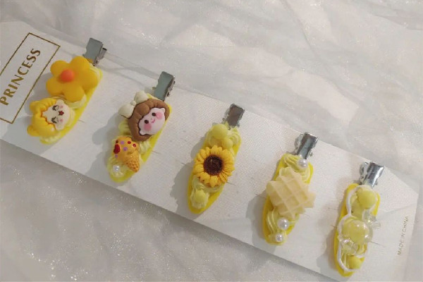 奶油膠是什么材質(zhì)做的 奶油膠是干什么的 奶油膠是什么材質(zhì)做的 奶油膠是干什么的