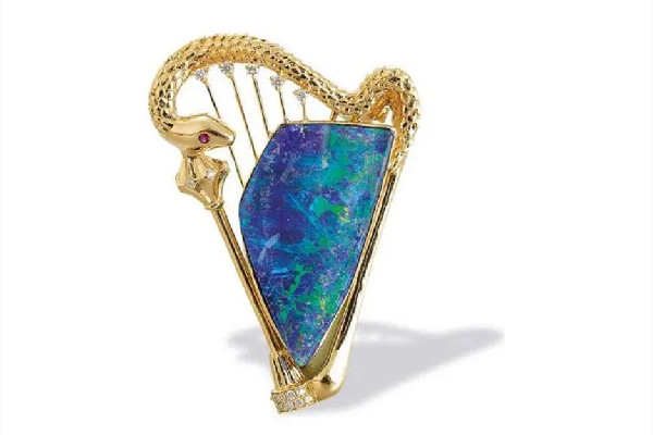 歐泊石適合什么星座 歐泊石適合什么年齡的人 歐泊石適合什么星座 歐泊石適合什么年齡的人