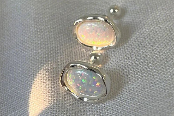 歐泊石怎么挑選 歐泊石顏色排行 歐泊石怎么挑選 歐泊石顏色排行