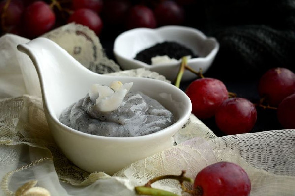 黑芝麻糊有糖和無糖哪個(gè)好 黑芝麻糊買什么樣的好