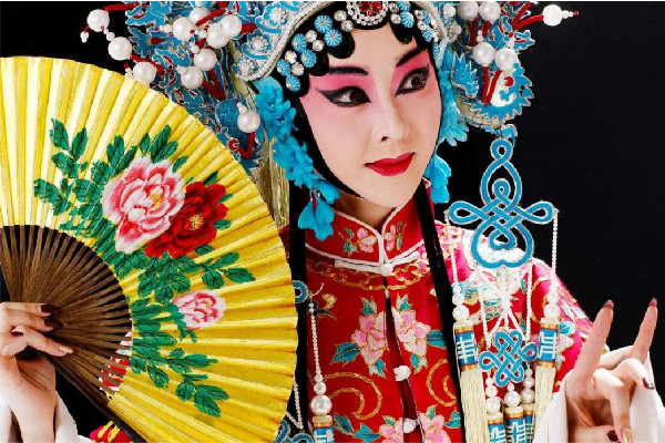 京劇的哇呀呀喂呀呀哇哈哈都啥意思 京劇有什么角色 京劇的哇呀呀喂呀呀哇哈哈都啥意思 京劇有什么角色