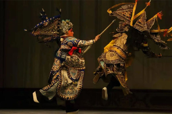 京劇的哇呀呀喂呀呀哇哈哈都啥意思 京劇有什么角色 京劇的哇呀呀喂呀呀哇哈哈都啥意思 京劇有什么角色