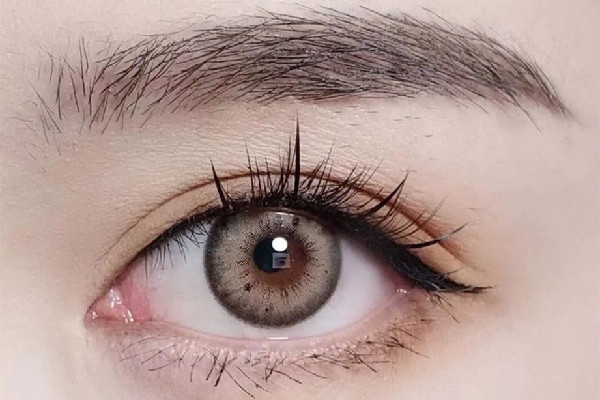 美瞳有度數(shù)跟眼鏡度數(shù)怎么轉(zhuǎn)換 美瞳要買度數(shù)低一點(diǎn)的嗎 美瞳有度數(shù)跟眼鏡度數(shù)怎么轉(zhuǎn)換 美瞳要買度數(shù)低一點(diǎn)的嗎