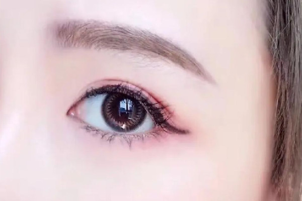 美瞳會(huì)不會(huì)掉在眼睛里找不到 美瞳會(huì)跑到眼球后面嗎 美瞳會(huì)不會(huì)掉在眼睛里找不到 美瞳會(huì)跑到眼球后面嗎