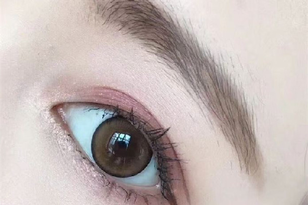 美瞳會(huì)不會(huì)掉在眼睛里找不到 美瞳會(huì)跑到眼球后面嗎 美瞳會(huì)不會(huì)掉在眼睛里找不到 美瞳會(huì)跑到眼球后面嗎