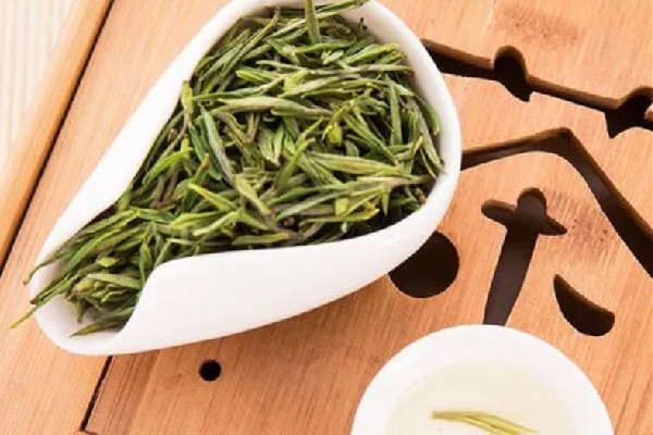 安吉白茶什么季節(jié)最好喝 安吉白茶適宜人群 安吉白茶什么季節(jié)最好喝 安吉白茶適宜人群
