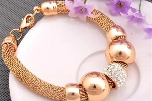 合金手鏈對(duì)身體有害嗎 合金手鏈會(huì)過(guò)敏嗎 合金手鏈對(duì)身體有害嗎 合金手鏈會(huì)過(guò)敏嗎